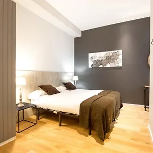 Rent Rambla Catalunya Barcellona